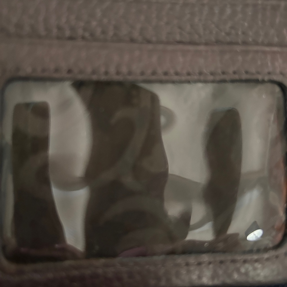 Sold
Brighton Brown Pebbled Leather ID Wallet with Silver Toggle Detail - Picture 4 of 14